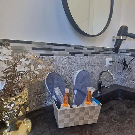 Luxury Airport Apartamento