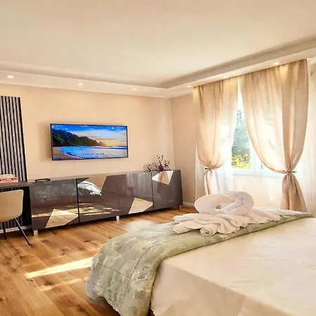 Luxury Airport -3 Min Aeroporto -12 Min Fiera Appartamento